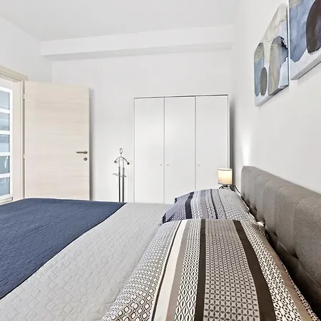 Heda-medulin Apartment *